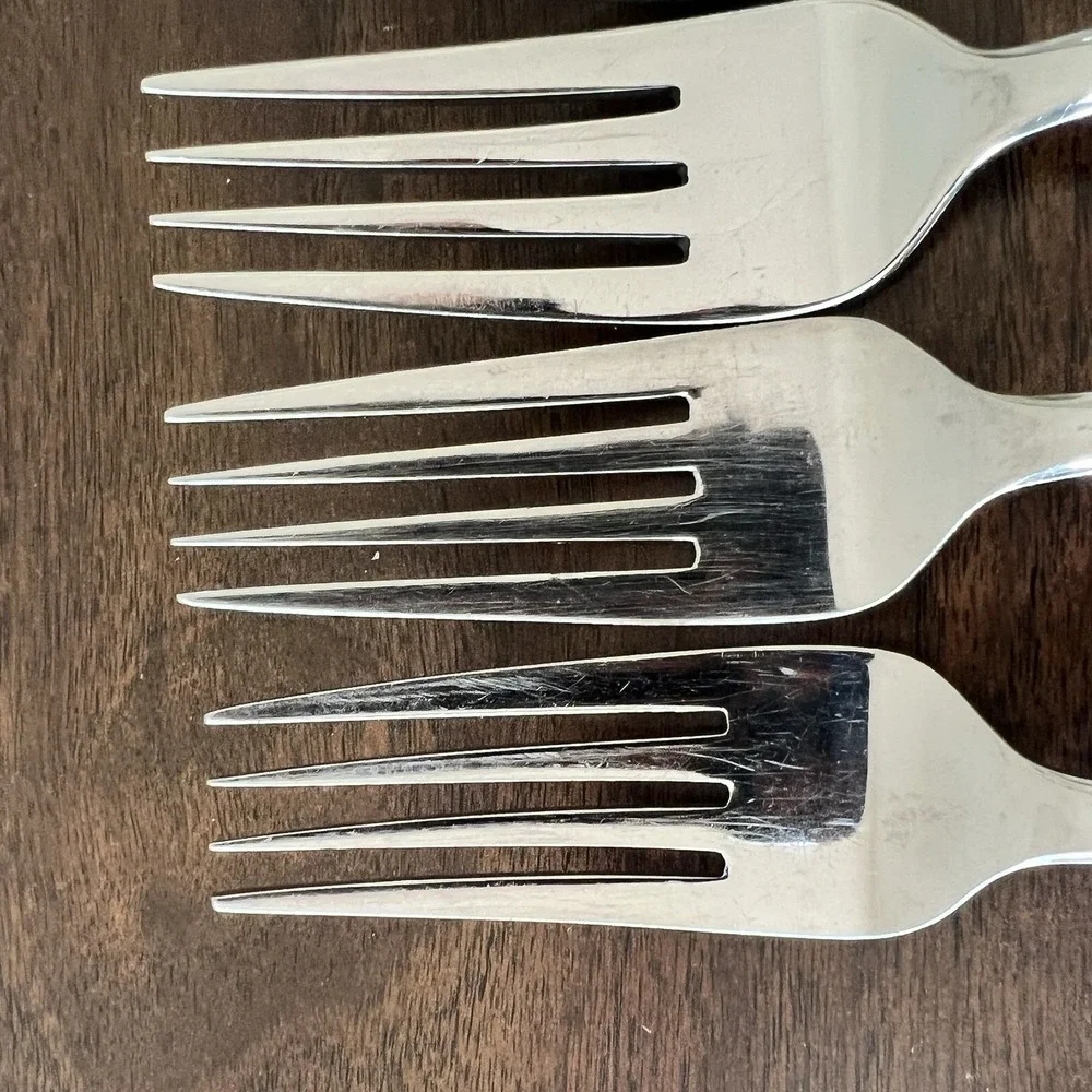 Lunt Modern Classic Stainless Forks Set of 6 Japan Flatware Silverware 18/8